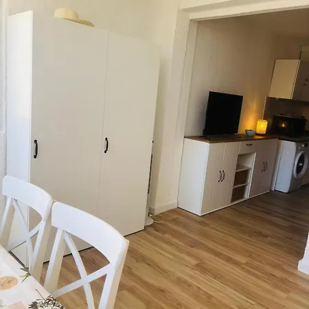 Chez Stephanie & Pierre Apartman *